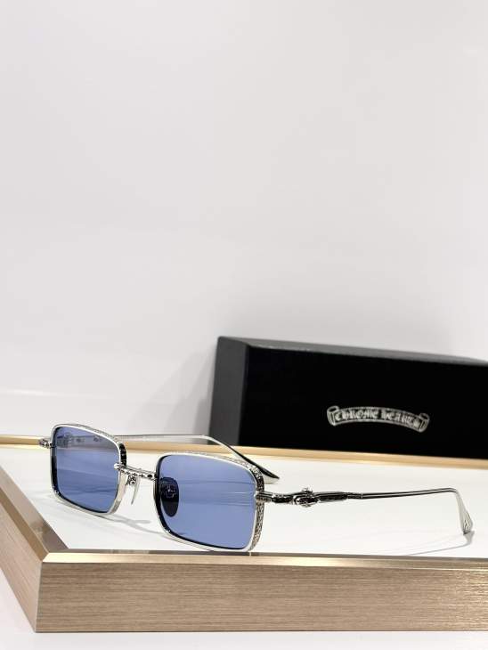 Picture of Chrome Hearts Sunglasses _SKUfw76704446fw